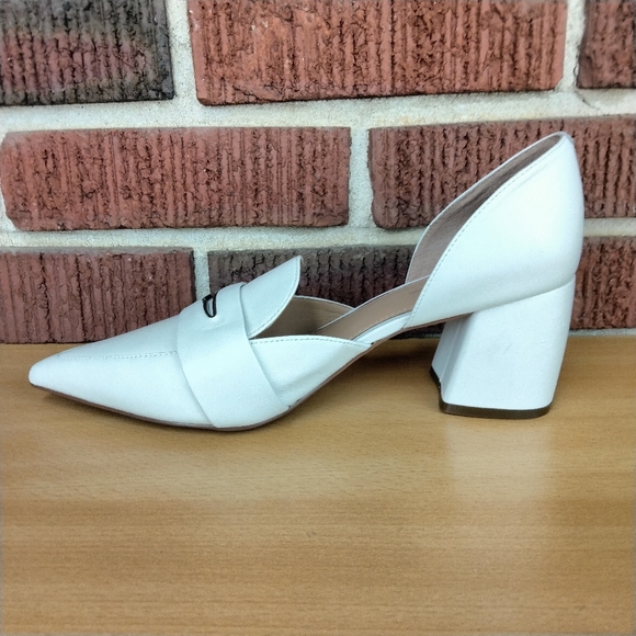 Linea Paolo Cache D'Orsay Block Heel Pumps in Ivory Leather Sz. 9 - Picture 5 of 10
